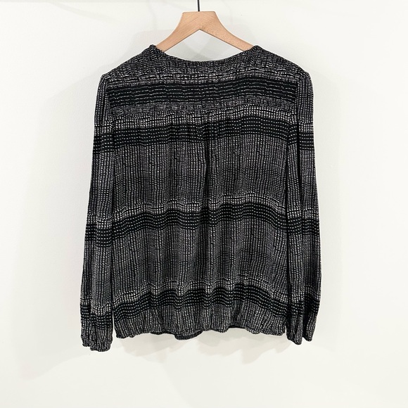 NWT Knox Rose Wrap Front Smocked Blouse Black Size XL - Picture 6 of 6